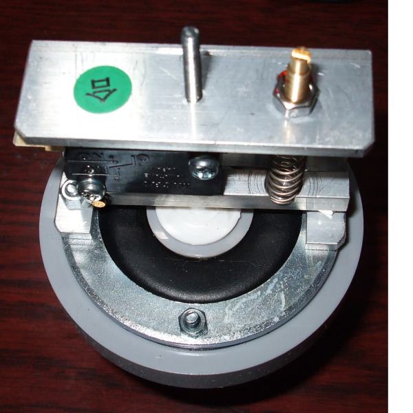石垣メンテナンス 湧清水97用交換パーツ 圧力スイッチ IW-(U)10-2(97 10型用)IW-(U)20-2(97 20型用) 送料無料 同梱不可
